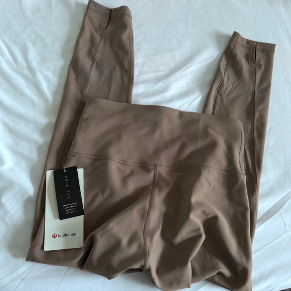 🆕🤎 Lululemon Asia Fit Wunder Train HR Tight 24” Hem Slit - Tauptastic Tan - Picture 4 of 14